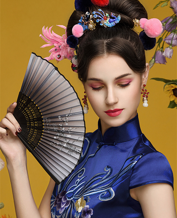 1631956123594952za4J.jpg 中式组12号 上海2018春季形象设计创意三班 《青韵东方》.jpg