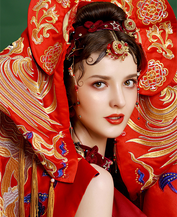 中式组10号 上海2018春季形象设计创意二班 《红妆浅黛》.jpg