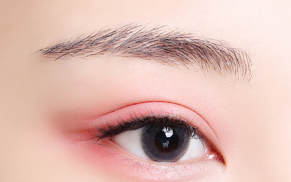 16115567291328247pVh.jpg 1 大面积晕染打底.JPG